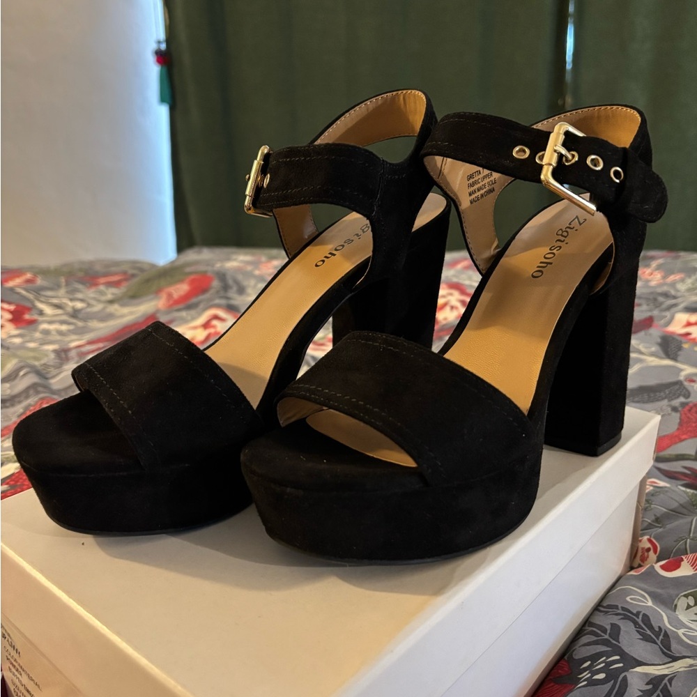 Zigi Soho Black Suede Platform Heels
